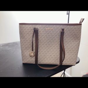 Michaels kors tote